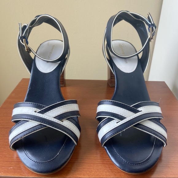 Tommy Hilfiger Block Heel Ankle Strap Sandal - Picture 2 of 12